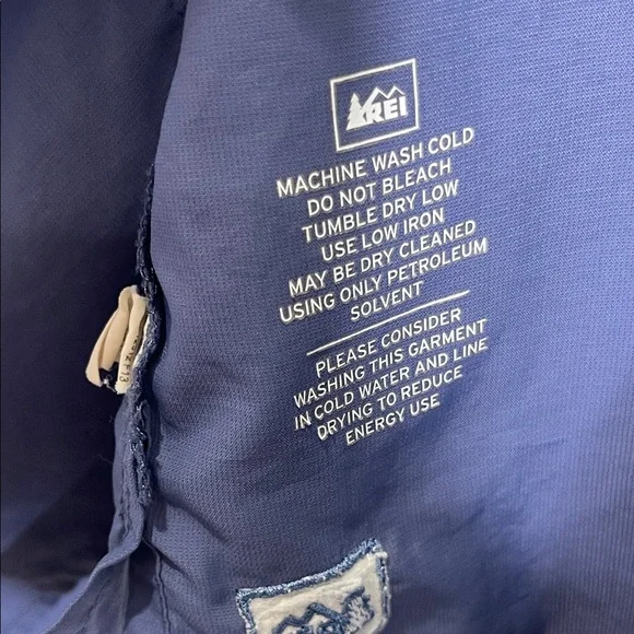 Rei Outdoors  Button-Up Shirt - Picture 7 of 9